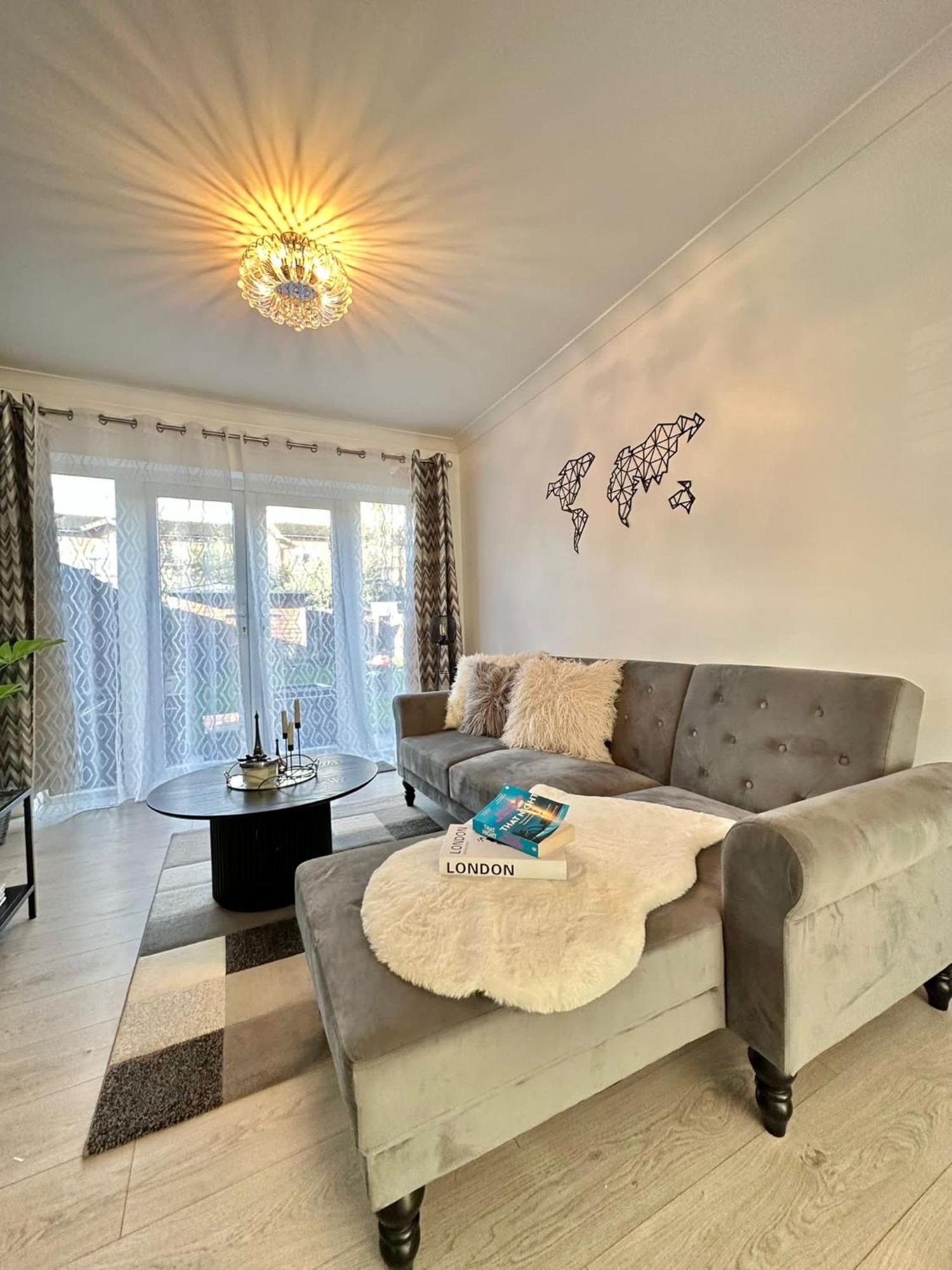 Luxurious Family Home In West Midlands Northfield Dış mekan fotoğraf